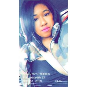 Meet your Posher, Myeisha